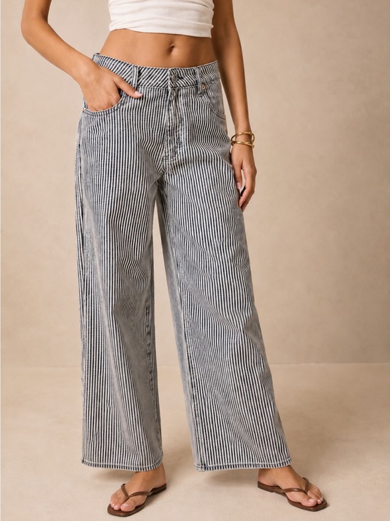 BDG Denim - BDG Urban Outfitters Striped Wide Leg Jeans | Gray & White Carpenter Style